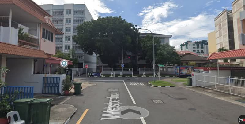 Westerhout Road, , 9 Bedrooms, 2,307 sqft, Terraced House For Sale, by Ivan Lam, 500108802 - Exterior - PropertyGuru.com.sg