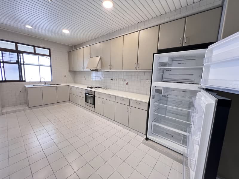 Springleaf Garden, Springleaf Road, 4 Bedrooms, 3,000 sqft, Semi-Detached House For Rent, by Liew Y F, 500108803 - Kitchen - PropertyGuru.com.sg