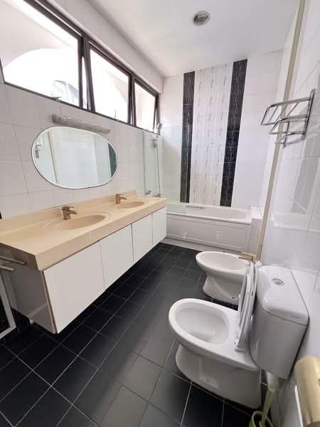 Springleaf Garden, Springleaf Road, 4 Bedrooms, 3,000 sqft, Semi-Detached House For Rent, by Liew Y F, 500108803 - Bathroom - PropertyGuru.com.sg