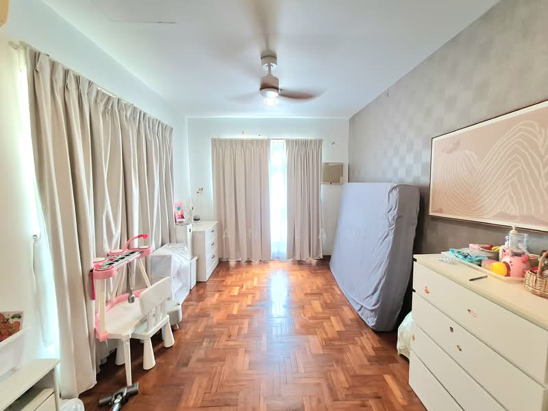 Terrace House | D16 Meragi Rd, Meragi Road, 5 Bedrooms, 3,500 sqft, Terraced House For Sale, by Ivan Lam, 500108810 - Bedroom - PropertyGuru.com.sg