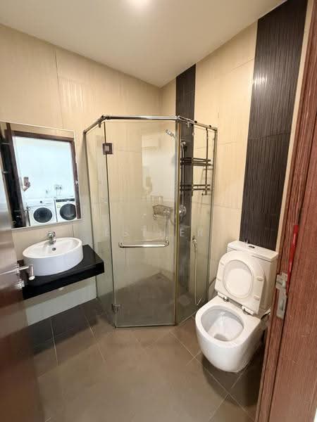 Soho Life, 216 Joo Chiat Road, East Coast / Marine Parade, 344 sqft, Office For Sale, by Esther Zhou, 500108818 - Bathroom - CommercialGuru.com.sg