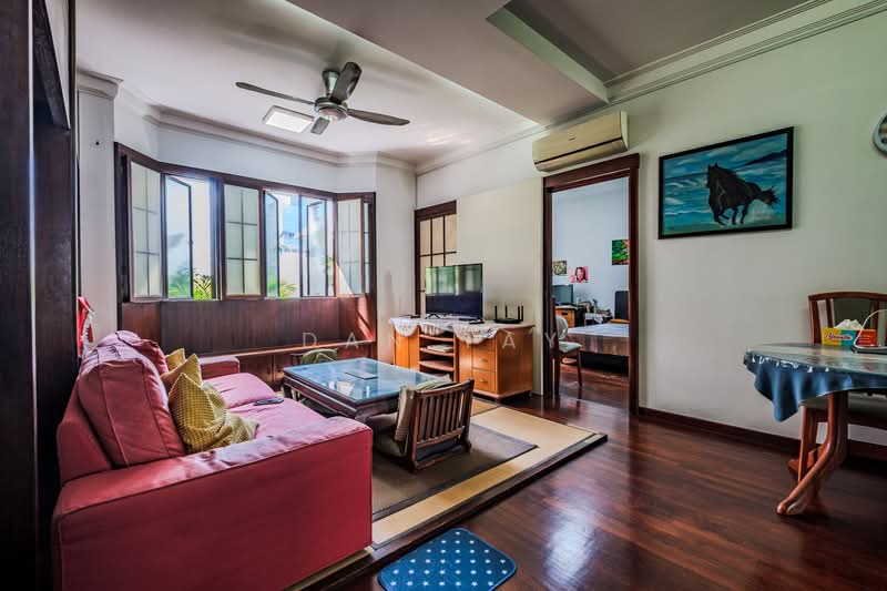 Mendon Spring, 198 Pasir Panjang Road, 3 Bedrooms, 1,055 sqft, Condominium For Sale, by Dan Tay, 500108822 - Living Room - PropertyGuru.com.sg