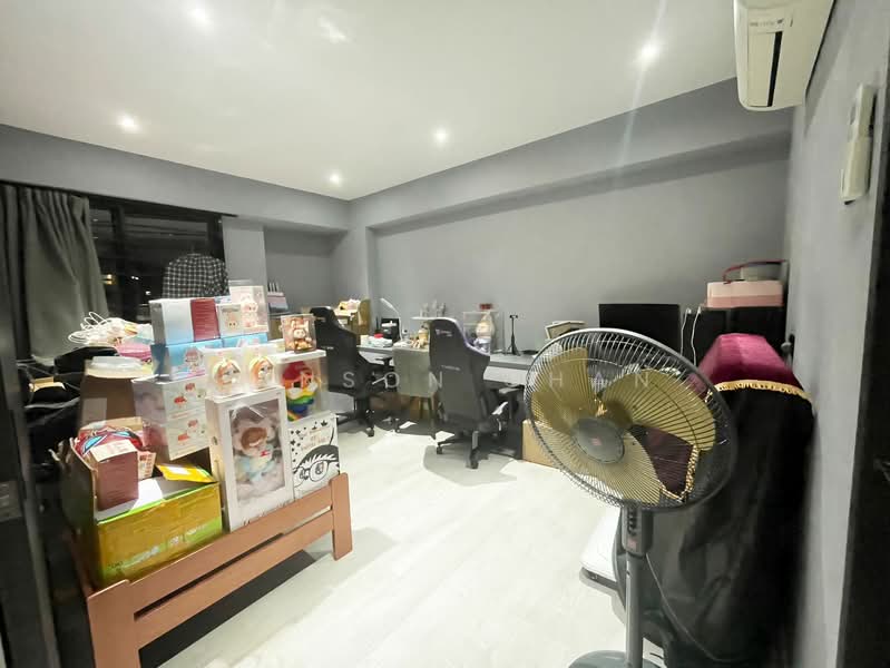 681A Jurong West Central 1, 681A Jurong West Central 1, 4 Bedrooms, 1,452 sqft, HDB Flat For Sale, by Hanson Chan, 500108844 - Study - PropertyGuru.com.sg