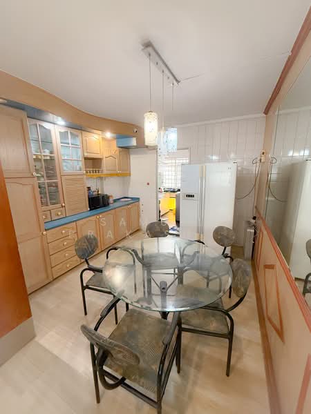 848 Jurong West Street 81, 848 Jurong West Street 81, 3 Bedrooms, 1,162 sqft, HDB Flat For Sale, by Samuel Prakash S/O Joseph Asirvatham, 500108855 - Kitchen - PropertyGuru.com.sg