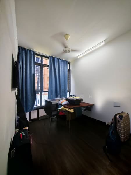 Symphony Suites, 1 Yishun Close, 3 Bedrooms, 797 sqft, Condominium For Sale, by Kris Poh, 500108873 - Interior - PropertyGuru.com.sg