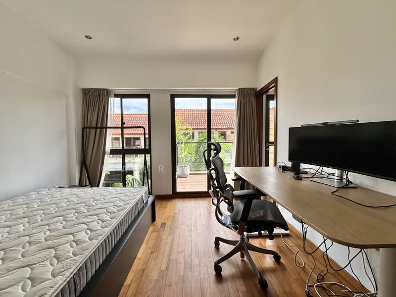 Eleven @ Holland, 11 Holland Link, 5 Bedrooms, 3,735 sqft, Cluster House For Sale, by Carrie Chin, 500108880 - PropertyGuru.com.sg