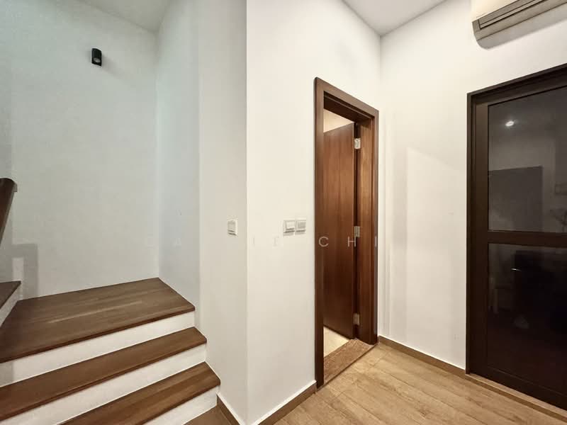 Eleven @ Holland, 11 Holland Link, 5 Bedrooms, 3,735 sqft, Cluster House For Sale, by Carrie Chin, 500108880 - PropertyGuru.com.sg