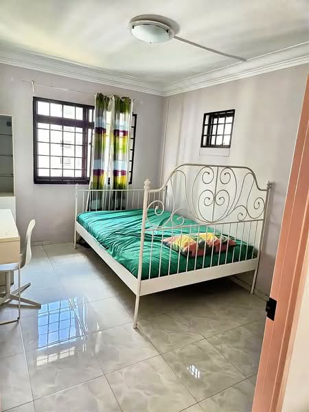 114 Rivervale Walk, 114 Rivervale Walk, 3 Bedrooms, 1,109 sqft, HDB Flat For Rent, by Liz Weng, 500108904 - Bedroom - PropertyGuru.com.sg