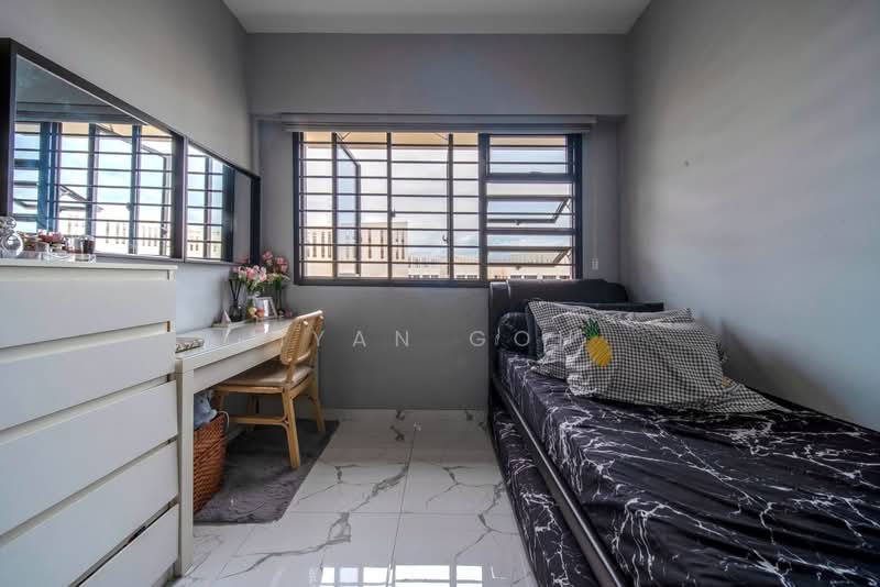 467B Bukit Batok West Avenue 9, 467B Bukit Batok West Avenue 9, 3 Bedrooms, 1,001 sqft, HDB Flat For Sale, by Iyan Goh, 500108911 - Bedroom - PropertyGuru.com.sg