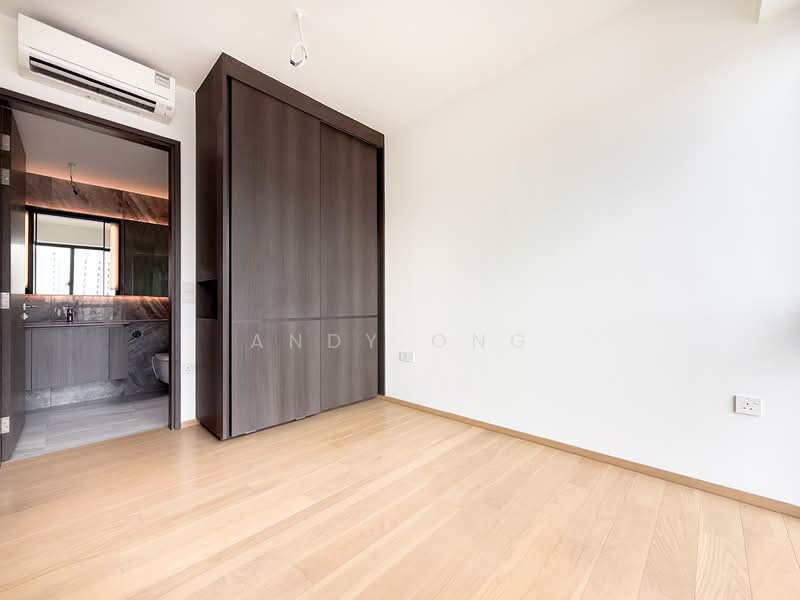 Piccadilly Grand, 5 Northumberland Road, 2 Bedrooms, 710 sqft, Condominium For Rent, by Andy Ong, 500108914 - Master Room - PropertyGuru.com.sg