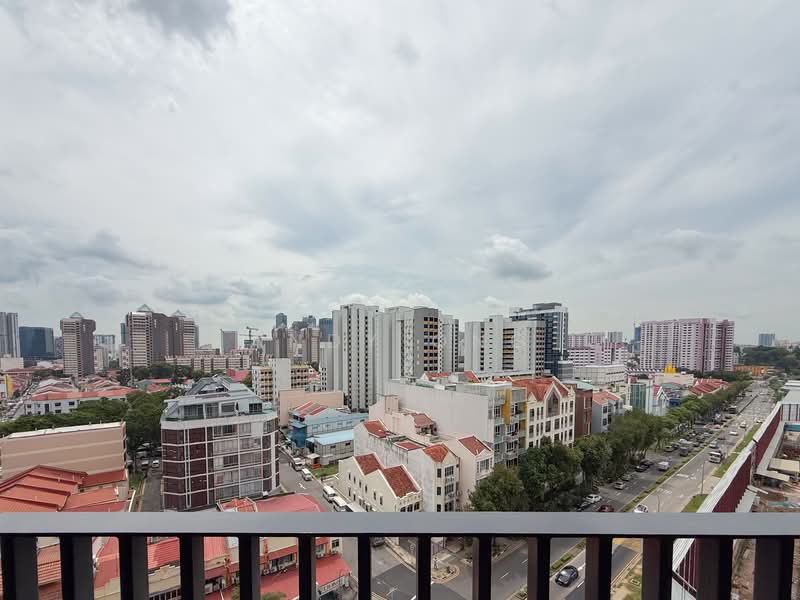 Piccadilly Grand, 5 Northumberland Road, 2 Bedrooms, 710 sqft, Condominium For Rent, by Andy Ong, 500108914 - View from Balcony - PropertyGuru.com.sg