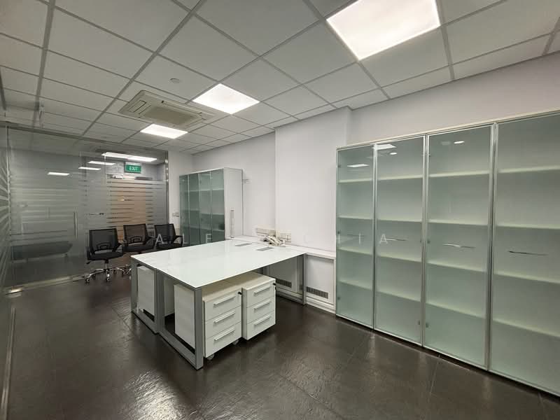 UB. One, 81 Ubi Avenue 4, 1,679 sqft, Light Industrial (B1) For Sale, by Alexa Chia, 500108917 - Director’s Room - CommercialGuru.com.sg