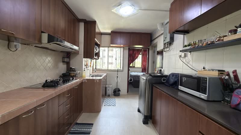 319 Ang Mo Kio Avenue 1, 319 Ang Mo Kio Avenue 1, 3 Bedrooms, 785 sqft, HDB Flat For Sale, by Roman Woo C P, 500108920 - Kitchen - PropertyGuru.com.sg