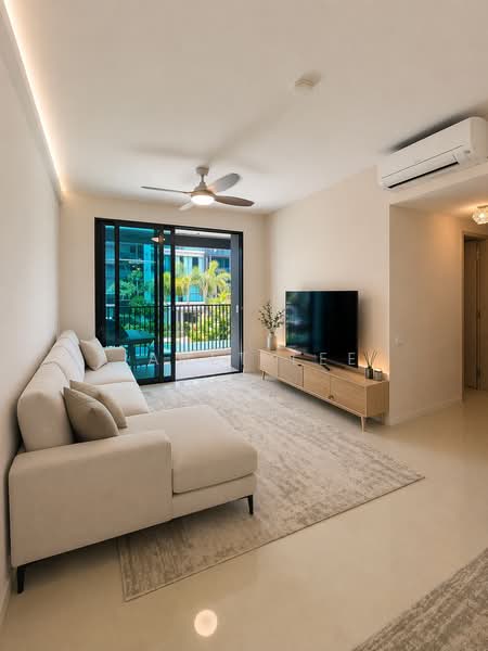 Treasure at Tampines, 57 Tampines Lane, 3 Bedrooms, 1,012 sqft, Condominium For Sale, by Janet Lee, 500108922 - Living Room - PropertyGuru.com.sg