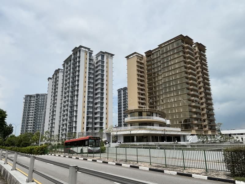 Grand Dunman, 18 Dunman Road, 3 Bedrooms, 958 sqft, Condominium For Sale, by Sophia Ho Xiang Ling 何相羚, 500108940 - Exterior - PropertyGuru.com.sg