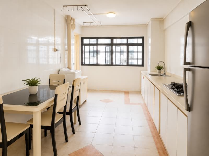 331 Clementi Avenue 2, 331 Clementi Avenue 2, 2 Bedrooms, 721 sqft, HDB Flat For Sale, by Ashley Lee, 500108944 - Kitchen - PropertyGuru.com.sg