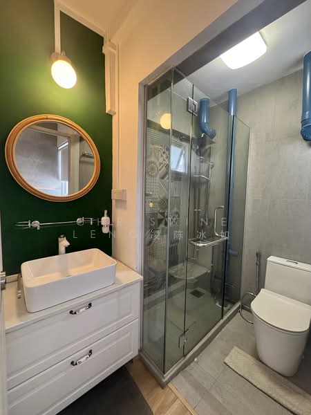 60 Telok Blangah Heights, 60 Telok Blangah Heights, 2 Bedrooms, 872 sqft, HDB Flat For Rent, by Christine Leng凌陈冰如, 500108949 - Bathroom - PropertyGuru.com.sg