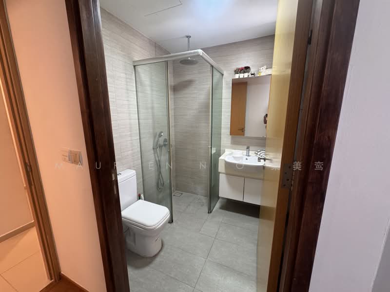 Loft 33 @ Geylang, 33 Geylang Lorong 32, Room Rental, 250 sqft, Condominium For Rent, by Maureen Neo 梁美鸾, 500108951 - Bathroom - PropertyGuru.com.sg