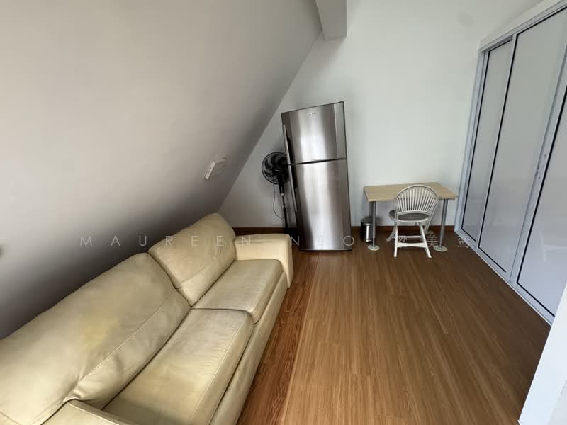 33 Geylang Lorong 32 photo 3