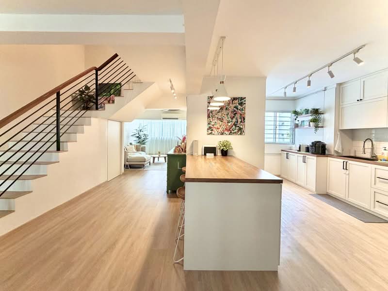 167 Bedok South Avenue 3, 167 Bedok South Avenue 3, 4 Bedrooms, 1,572 sqft, HDB Flat For Sale, by Axel Ang, 500108975 - Living Room - PropertyGuru.com.sg