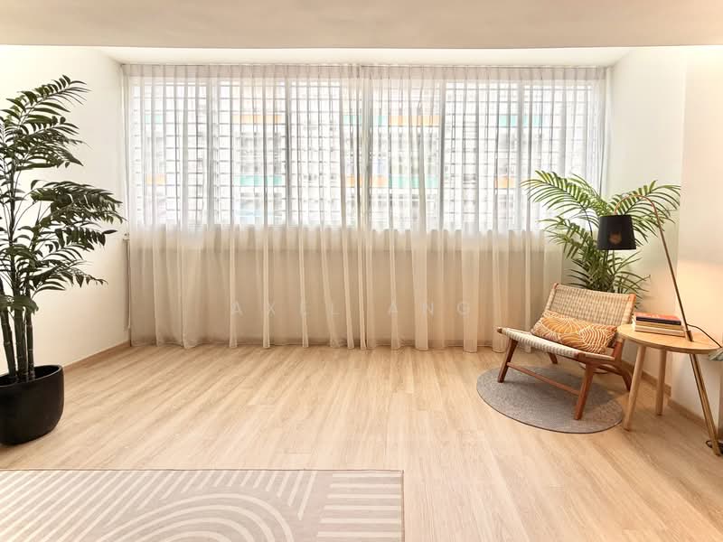 167 Bedok South Avenue 3, 167 Bedok South Avenue 3, 4 Bedrooms, 1,572 sqft, HDB Flat For Sale, by Axel Ang, 500108975 - Living Room + Balcony - PropertyGuru.com.sg