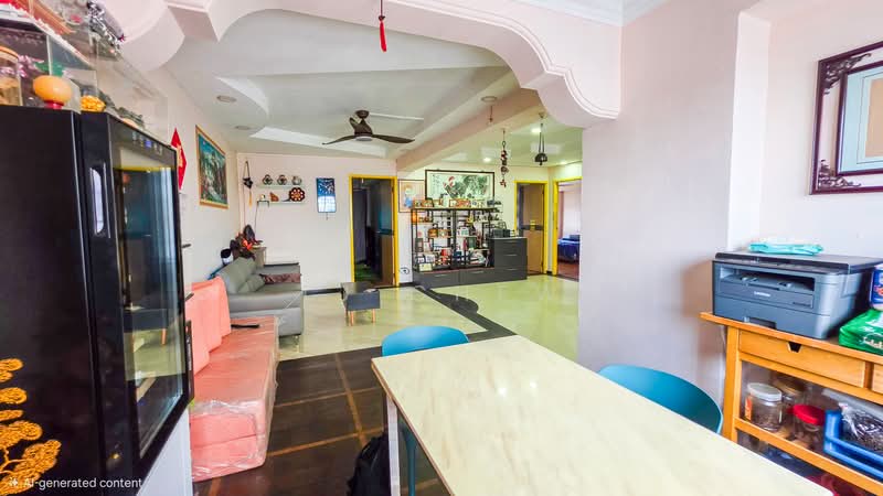 440 Hougang Avenue 8, 440 Hougang Avenue 8, 3 Bedrooms, 1,410 sqft, HDB Flat For Sale, by TJ Chew, 500108979 - Living Room - PropertyGuru.com.sg