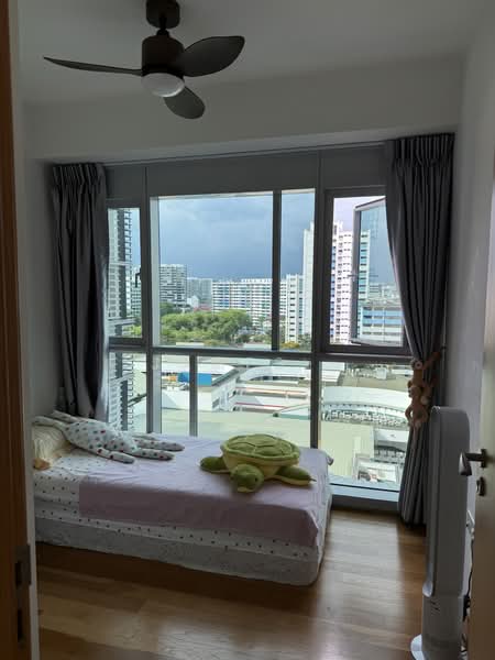 Eight Riversuites, 2 Whampoa East, 2 Bedrooms, 807 sqft, Condominium For Sale, by James ., 500108989 - Bedroom - PropertyGuru.com.sg