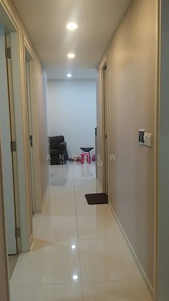 Riversound Residence, 1 Sengkang East Avenue, 3 Bedrooms, 1,220 sqft, Condominium For Rent, by Andrew Heng, 500108991 - Corridor - PropertyGuru.com.sg