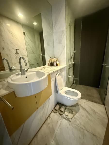 Newton Suites, 60 Newton Road, 2 Bedrooms, 797 sqft, Apartment For Sale, by Max Foo, 500108996 - PropertyGuru.com.sg