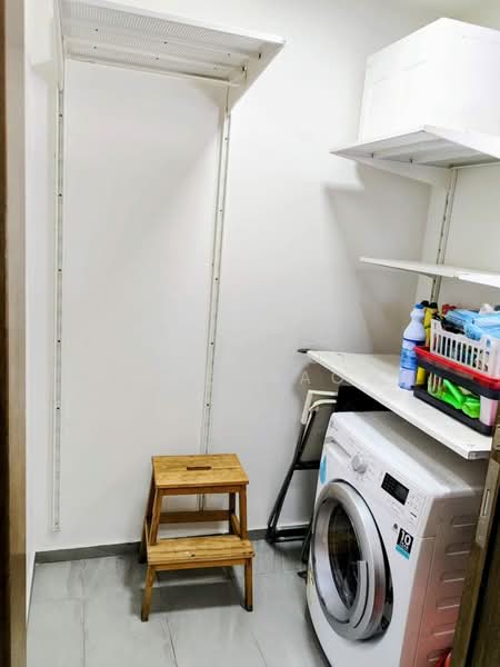 Riverbank at Fernvale, 13 Fernvale Close, 3 Bedrooms, 1,044 sqft, Condominium For Sale, by Jose Loh Zhenhao, 500109008 - Interior - PropertyGuru.com.sg