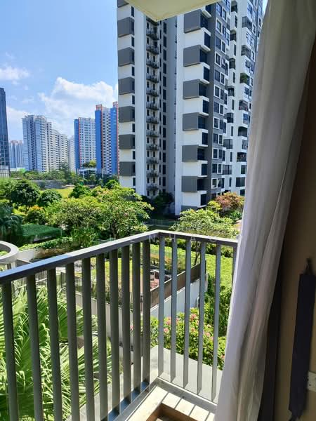 Riverbank at Fernvale, 13 Fernvale Close, 3 Bedrooms, 1,044 sqft, Condominium For Sale, by Jose Loh Zhenhao, 500109008 - Balcony - PropertyGuru.com.sg