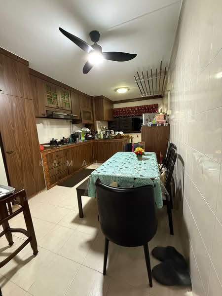 530 Jurong West Street 52, 530 Jurong West Street 52, 2 Bedrooms, 872 sqft, HDB Flat For Sale, by Kamal Karim, 500109013 - PropertyGuru.com.sg