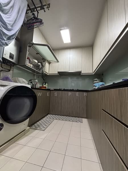 403D Fernvale Lane, 403D Fernvale Lane, 3 Bedrooms, 1,227 sqft, HDB Flat For Sale, by Wes Peh, 500109015 - Kitchen - PropertyGuru.com.sg