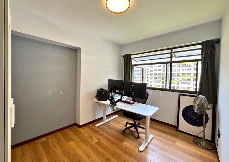 610C Tampines North Drive 1, 610C Tampines North Drive 1, 2 Bedrooms, 1,216 sqft, HDB Flat For Sale, by Katherine Kee, 500109023 - Bedroom - PropertyGuru.com.sg