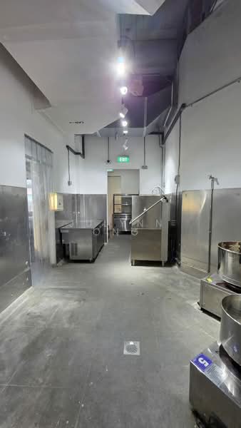 Rangoon road, Rangoon Road, 1,400 sqft, Food & Beverage For Rent, by Julynn Ong, 500109038 - Kitchen - CommercialGuru.com.sg