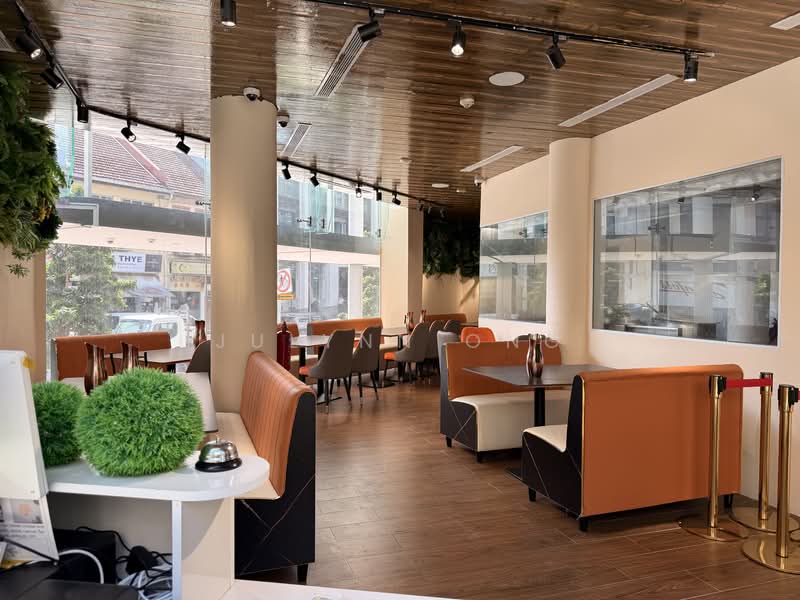 Rangoon road, Rangoon Road, 1,400 sqft, Food & Beverage For Rent, by Julynn Ong, 500109038 - Interior - CommercialGuru.com.sg