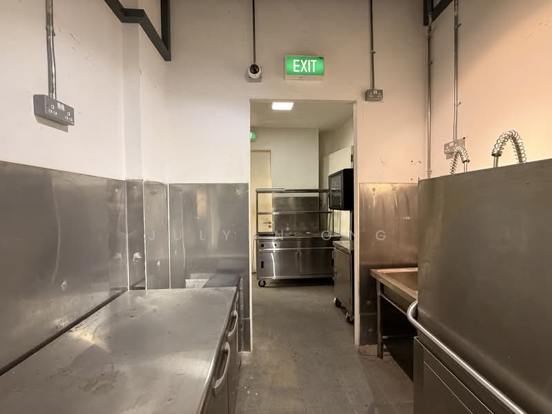 Rangoon road, Rangoon Road, 1,400 sqft, Food & Beverage For Rent, by Julynn Ong, 500109038 - Kitchen - CommercialGuru.com.sg