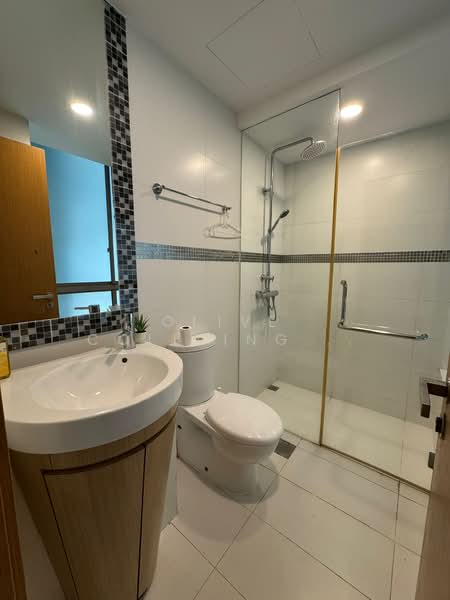 One-North Residences, 7 One-North Gateway, Room Rental, 180 sqft, Condominium For Rent, by Siqi, 500109040 - Bathroom - PropertyGuru.com.sg