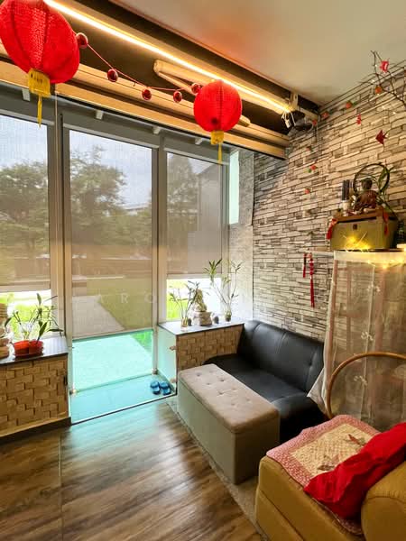 1 Canberra, 7 Canberra Drive, 3 Bedrooms, 1,292 sqft, Executive Condominium For Sale, by Aaron Liong, 500109047 - Living Room - PropertyGuru.com.sg