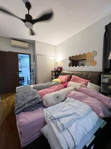 1 Canberra, 7 Canberra Drive, 3 Bedrooms, 1,292 sqft, Executive Condominium For Sale, by Aaron Liong, 500109047 - Bedroom - PropertyGuru.com.sg