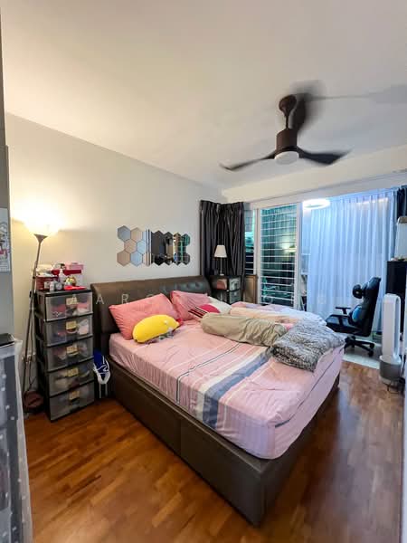 1 Canberra, 7 Canberra Drive, 3 Bedrooms, 1,292 sqft, Executive Condominium For Sale, by Aaron Liong, 500109047 - Bedroom - PropertyGuru.com.sg