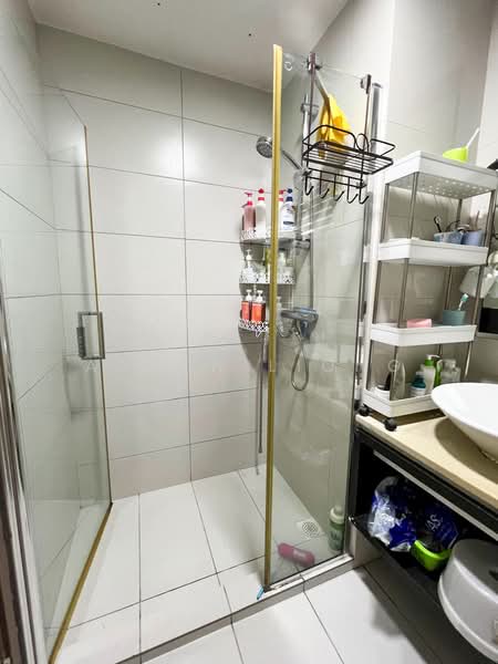 1 Canberra, 7 Canberra Drive, 3 Bedrooms, 1,292 sqft, Executive Condominium For Sale, by Aaron Liong, 500109047 - Bathroom - PropertyGuru.com.sg