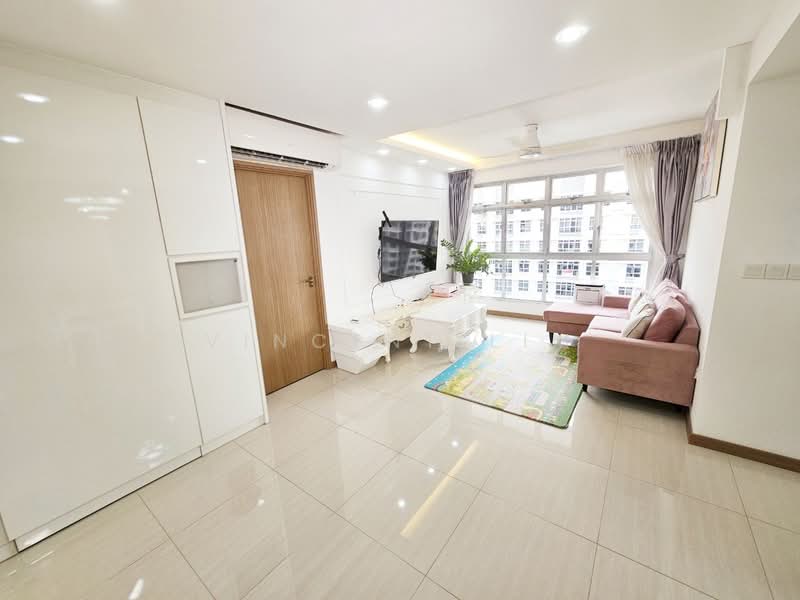 406A Northshore Drive, 406A Northshore Drive, 4 Bedrooms, 1,206 sqft, HDB Flat For Sale, by Vincent Lim, 500109051 - Living Room - PropertyGuru.com.sg