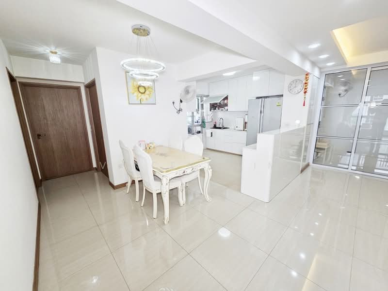 406A Northshore Drive, 406A Northshore Drive, 4 Bedrooms, 1,206 sqft, HDB Flat For Sale, by Vincent Lim, 500109051 - Dining Room - PropertyGuru.com.sg
