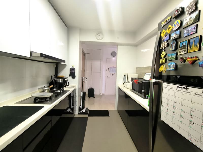 671B Yishun Avenue 4, 671B Yishun Avenue 4, 3 Bedrooms, 1,001 sqft, HDB Flat For Sale, by Jim Tan, 500109074 - Kitchen - PropertyGuru.com.sg