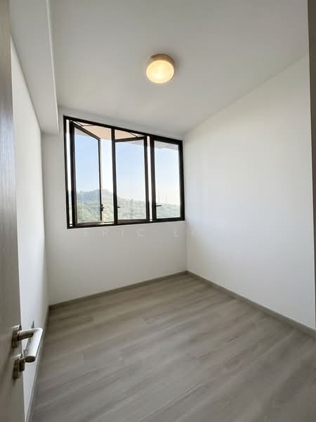 Dairy Farm Residences, 6 Dairy Farm Lane, 2 Bedrooms, 710 sqft, Condominium For Sale, by Eric Low, 500109081 - Common Bedroom - PropertyGuru.com.sg