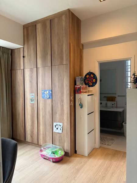 Cavendish Park, 16 Pine Grove, 3 Bedrooms, 1,389 sqft, Condominium For Rent, by Franklin Chan, 500109088 - Bathroom - PropertyGuru.com.sg