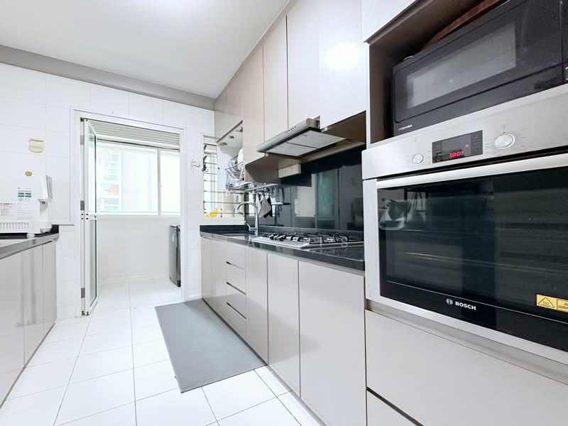 618D Punggol Drive, 618D Punggol Drive, 3 Bedrooms, 1,023 sqft, HDB Flat For Sale, by Izzat Isa, 500109095 - Kitchen - PropertyGuru.com.sg