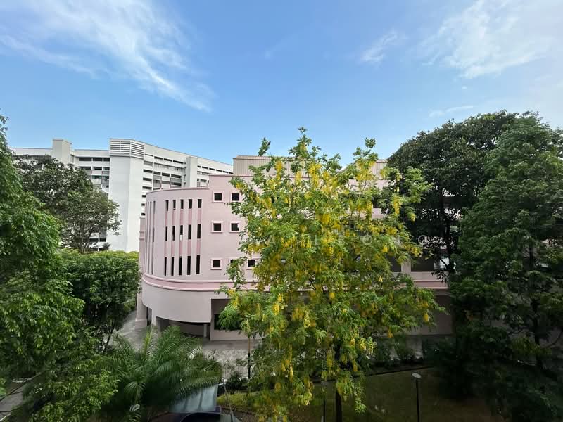 608 Clementi West Street 1, 608 Clementi West Street 1, 2 Bedrooms, 721 sqft, HDB Flat For Sale, by Melissa Leong, 500109096 - Exterior - PropertyGuru.com.sg