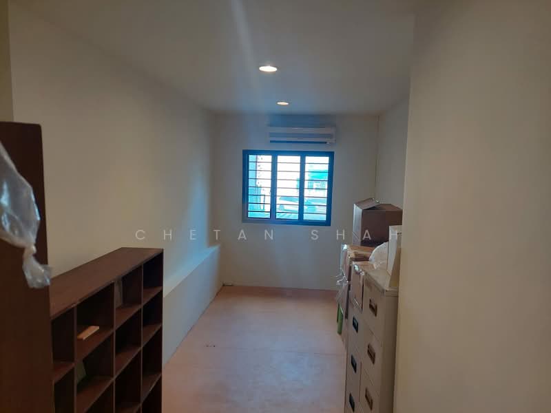 417A jalan besar, jalan besar, Farrer Park / Serangoon Rd, 1,310 sqft, Office For Sale, by Chetan Shah, 500109116 - Interior - CommercialGuru.com.sg